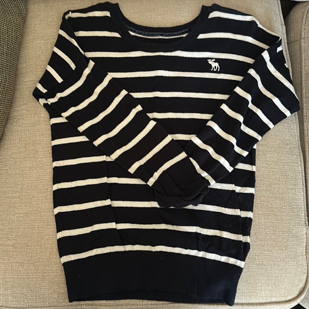 Women’s Abercrombie &Fitch striped sweater